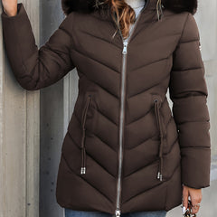 Elegant Quilted Puffer Coat with Faux Fur Hood
