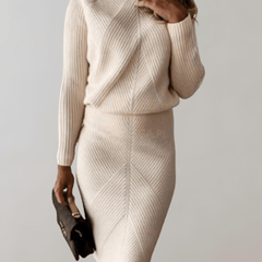 Two-Piece Knit Set With Turtleneck Sweater And Slim Skirt