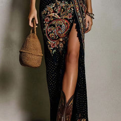 Bohemian-Style Printed Dress with Deep V-Neck and High Slit