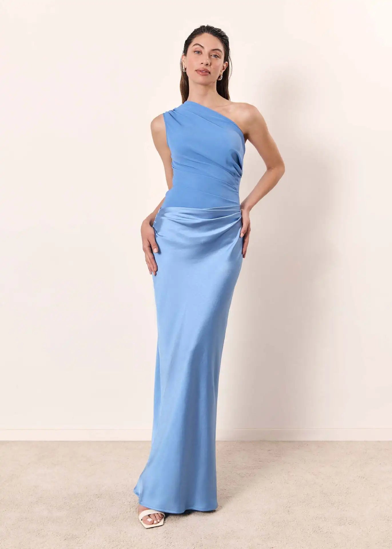 Olivia New York™ | Maxi Dress with a Guilt in Satin