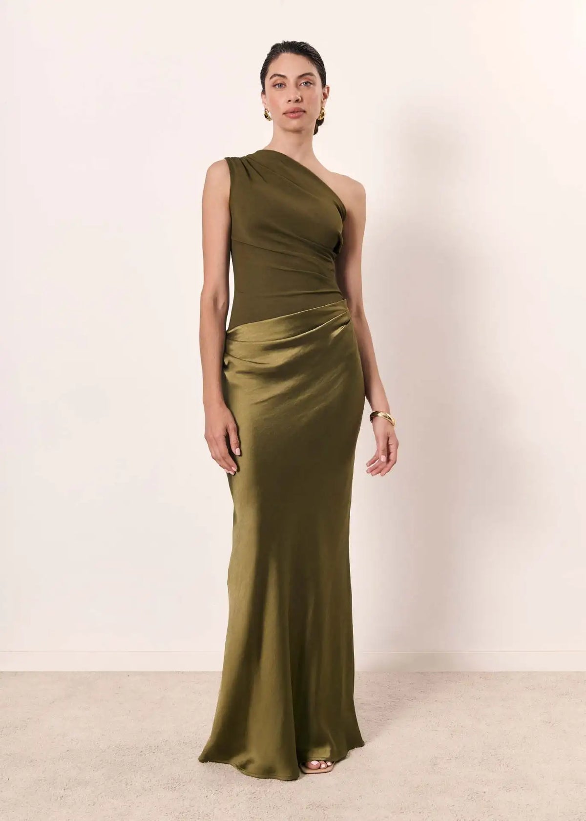 Olivia New York™ | Maxi Dress with a Guilt in Satin