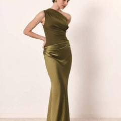 Olivia New York™ | Maxi Dress with a Guilt in Satin